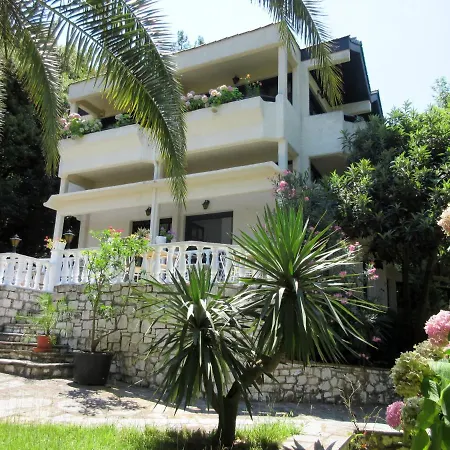 Miramare クリッシ・アモウディア